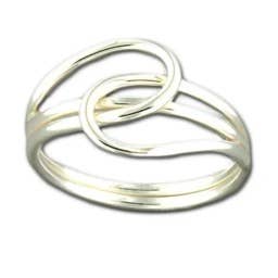 Ring - Passing Tier Ring : Sterling Silver / 6