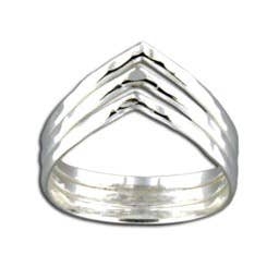 Ring - Triple Half Round V Ring: Sterling Silver / 7