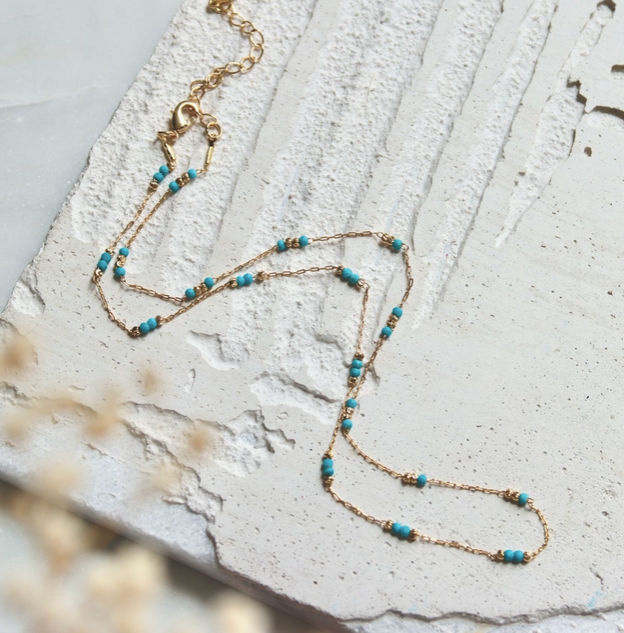 Necklace - Beaded Turquoise Chain - Gold - MB