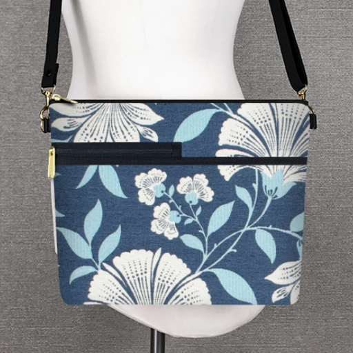 Purse - Large Zipper Purse - Trumpet/Blue