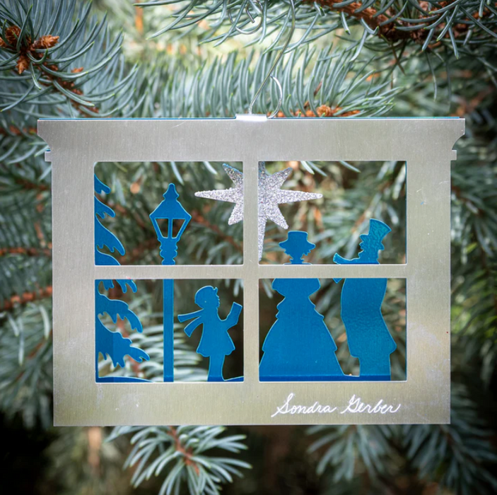 Ornament - Carolers - HM043 - SGS