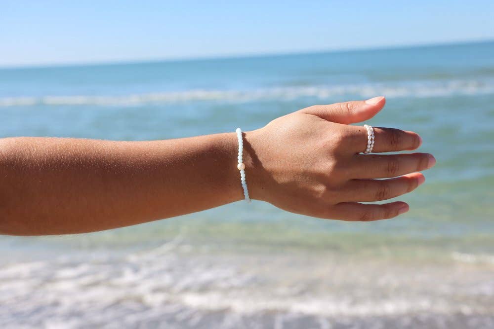 Bracelet - Chill and Shimmer Pearl Vibes