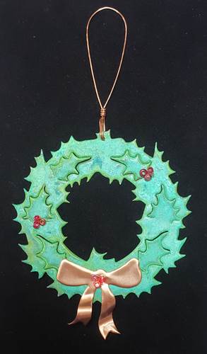 Ornament - Wreath - w-69