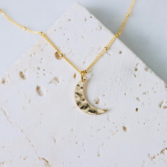 Necklace - Hammered Sliver Crescent - Gold - MB