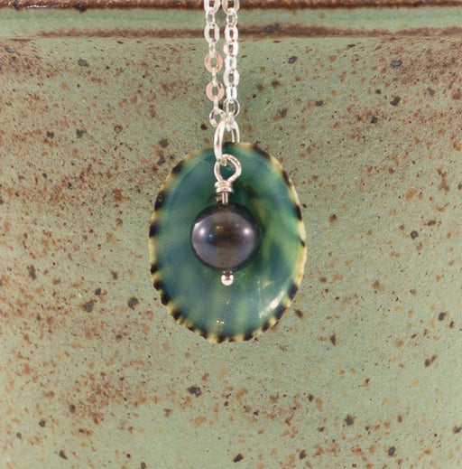 Necklace - Ireland - Peacock Pearl - Sterling Silver